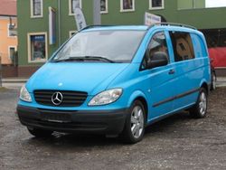 Blau Gebraucht 2006 Mercedes Vito Van / Kleinbus | 4.550 € (Teuer)