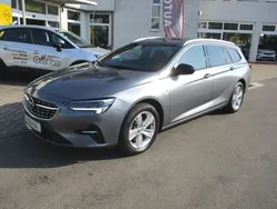 Grau Gebraucht 2021 Opel Insignia Elegance Kombi | 18.800 € (Fairer Preis)