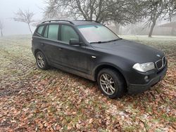 Schwarz Gebraucht 2008 BMW X3 Sport Line SUV | 4.200 € (Guter Preis)