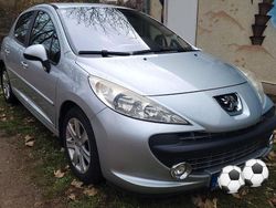 Silber Gebraucht 2008 Peugeot 207 Sport Limousine | 2.990 € (Fairer Preis)