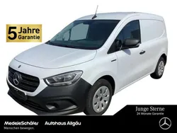 Weiss Gebraucht 2024 Mercedes eCitan Limousine | 20.052 € (Fairer Preis)