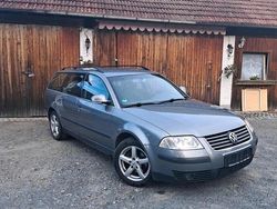 Grau Gebraucht 2004 VW Passat Kombi | 4.200 € (Teuer)