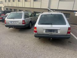 Silber Gebraucht 1991 Mercedes E300 Kombi | 4.900 €