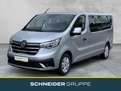 Highlandgrau Neu 2025 Renault Trafic Evolution Van | 41.990 € (Teuer)
