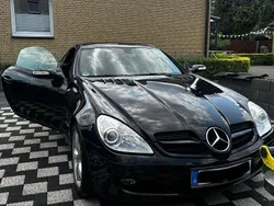 Schwarz Gebraucht 2004 Mercedes SLK200 Cabrio | 8.000 €