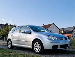 Silber Gebraucht 2005 VW Golf V Limousine | 3.700 € (Fairer Preis)