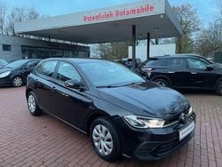 Deep black perleffekt Gebraucht 2022 VW Polo Limousine | 13.990 € (Guter Preis)