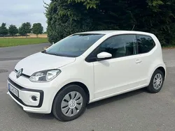 Weiß Gebraucht 2016 VW up! move up! Kleinwagen | 8.890 € (Teuer)