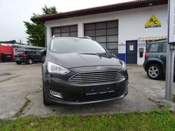 Magneticgrau (metallic) Gebraucht 2017 Ford Grand C-Max Titanium Van / Kleinbus | 10.950 € (Fairer Preis)