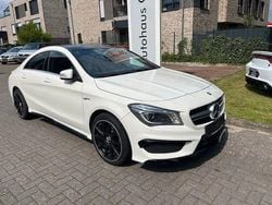 Weiß Gebraucht 2016 Mercedes CLA200 AMG line Coupé | 18.690 € (Fairer Preis)