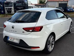 Weiß Gebraucht 2014 Seat Leon FR Limousine | 11.000 € (Guter Preis)