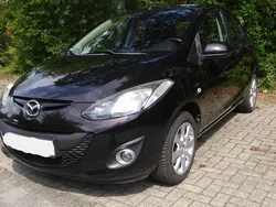 Schwarz Gebraucht 2011 Mazda 2 Active Kleinwagen | 5.000 € (Fairer Preis)