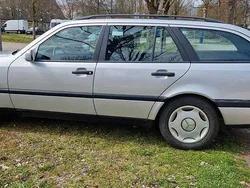 Silber Gebraucht 1997 Mercedes C250 Kombi | 7.000 € (Fairer Preis)