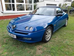 Blau Gebraucht 1999 Alfa Romeo Spider Lusso Cabrio | 2.600 € (Superpreis)