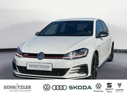 Weiß Gebraucht 2019 VW Golf VII GTI Limousine | 26.950 € (Fairer Preis)