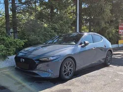 Grau Gebraucht 2019 Mazda 3 Limousine | 16.990 € (Fairer Preis)