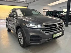 Grau Gebraucht 2020 VW Touareg SUV | 24.999 € (Fairer Preis)