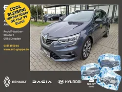 Titaniumgrau metallic Gebraucht 2024 Renault Mégane GrandTour Techno Kombi | 29.980 € (Teuer)