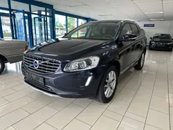 Blau Gebraucht 2016 Volvo XC60 Summum SUV | 10.995 € (Guter Preis)