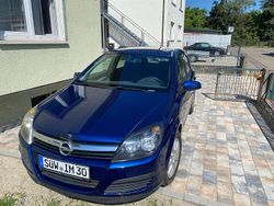 Blau Gebraucht 2006 Opel Astra Limousine | 1.250 € (Guter Preis)