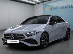 Grau Gebraucht 2025 Mercedes A200 Kleinwagen | 38.749 €