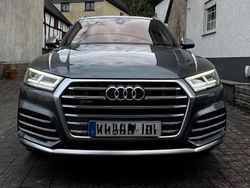 Grau Gebraucht 2018 Audi SQ5 SUV | 34.890 € (Fairer Preis)