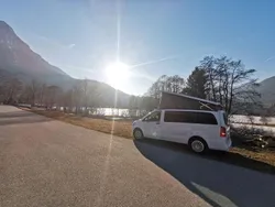 Weiß Gebraucht 2022 Mercedes 200 Marco Polo Van / Kleinbus | 49.900 €