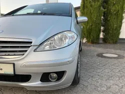 Silber Gebraucht 2005 Mercedes 170 Elegance Limousine | 5.999 € (Fairer Preis)