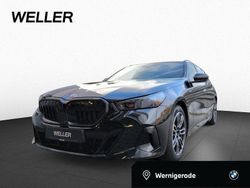 Black sapphire (schwarz) Gebraucht 2024 BMW 540 M Sport Kombi | 66.450 €