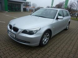 Silber Gebraucht 2009 BMW 530 Advantage Kombi | 3.950 € (Superpreis)