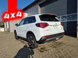 Cool white pearl metallic cool white pearl metallic Neu 2025 Suzuki Vitara Comfort+ SUV | 25.525 € (Guter Preis)