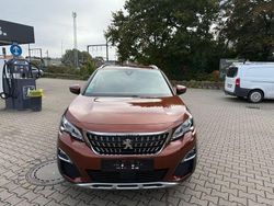 Braun Gebraucht 2017 Peugeot 3008 Allure SUV | 12.600 € (Guter Preis)