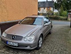 Silber Gebraucht 2005 Mercedes CLK320 Elegance Coupé | 11.500 € (Fairer Preis)