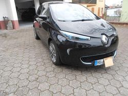 Schwarz Gebraucht 2016 Renault Zoe Intens Kleinwagen | 5.500 € (Guter Preis)