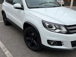 Weiß Gebraucht 2015 VW Tiguan SUV | 15.500 € (Fairer Preis)