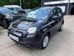 Schwarz Gebraucht 2023 Fiat Panda Cross Cross Kleinwagen | 12.998 € (Fairer Preis)