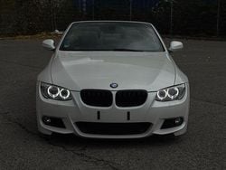 Weiß Gebraucht 2011 BMW 335 Cabriolet M Performance Cabrio | 18.500 € (Guter Preis)