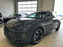 Blau Gebraucht 2025 Cupra Leon Kombi | 28.900 € (Guter Preis)