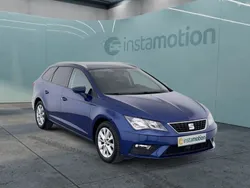Blau Gebraucht 2019 Seat Leon Style Van / Kleinbus | 16.590 € (Fairer Preis)