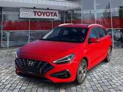Engine red uni Gebraucht 2022 Hyundai i30 Trend Kombi | 15.490 € (Fairer Preis)