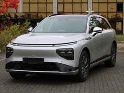 Silber Gebraucht 2024 XPENG G9 RWD Standard Range SUV | 52.250 € (Superpreis)