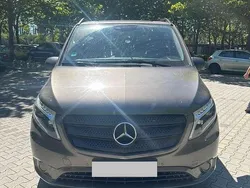 Gebraucht 2018 Mercedes Vito Van / Kleinbus | 28.000 € (Etwas zu teuer)