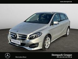 Silber Gebraucht 2018 Mercedes 200 Urban Limousine | 21.890 € (Fairer Preis)