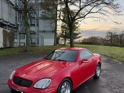 Rot Gebraucht 2002 Mercedes SLK200 Cabrio | 1.500 € (Superpreis)
