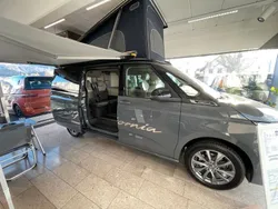 Grau Neu 2025 VW T7 California Van | 83.990 €