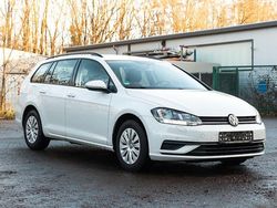 Weiß Gebraucht 2018 VW Golf VII Trendline Kombi | 11.890 € (Fairer Preis)