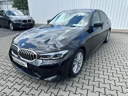Schwarz Gebraucht 2024 BMW 320 Performance Limousine | 42.590 € (Fairer Preis)
