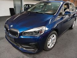 Blau Gebraucht 2019 BMW 220 Sport Line Kombi | 19.500 € (Superpreis)
