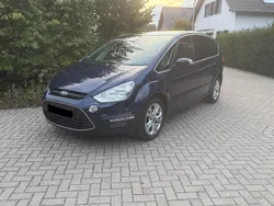 Blau Gebraucht 2011 Ford S-MAX Titanium Van / Kleinbus | 6.499 € (Fairer Preis)