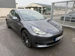 Schwarz Gebraucht 2021 Tesla Model 3 Long Range Limousine | 29.100 € (Fairer Preis)